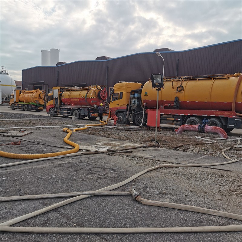 尚志污水池清理