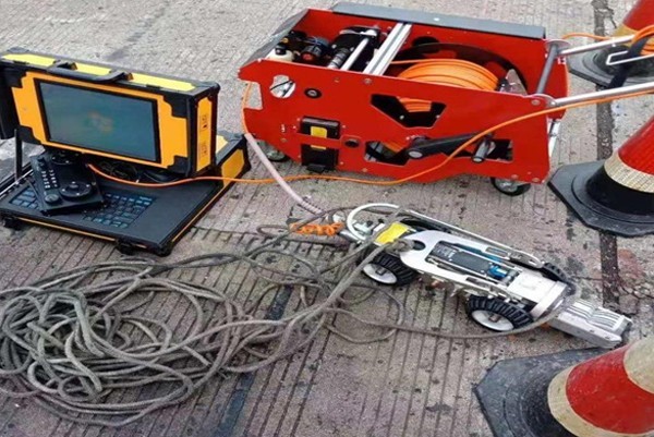 尚志CCTV管道检测机器人